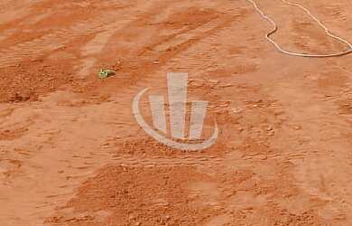 Imagem: O terreno possui 257m² de Área Privada e está localizado