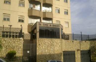 Imagem: O apartamento possui 3 Dormitórios, 1 Suíte, 3 Banheiros