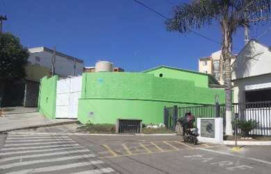 Imagem: O depósito possui 998m² de Área e está localizado em Vila