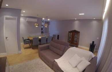 Imagem: O apartamento possui 2 Dormitórios, 1 Suíte, 2 Banheiros