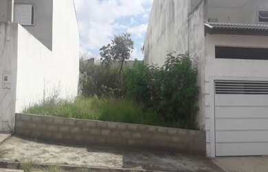 Imagem: O terreno possui 150m² de Área Privada e está localizado