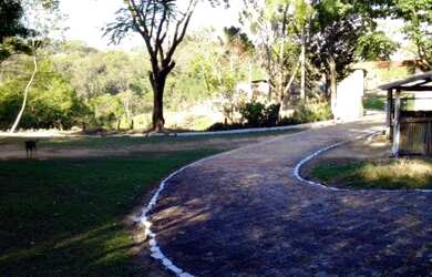 Imagem: O terreno possui 224.200m² de Área Privada e está localizado