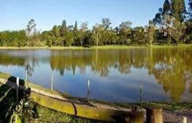 Imagem: O terreno possui 364m² de Área Privada e está localizado