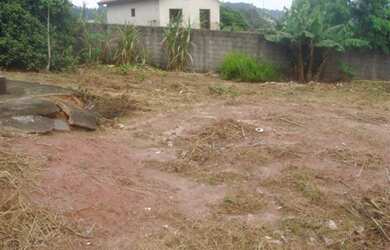 Imagem: O terreno possui 443m² de Área Privada e está localizado