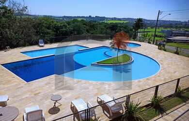 Imagem: O terreno possui 1.200m² de Área Privada e está localizado