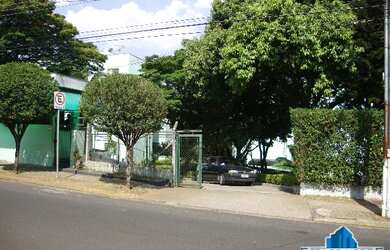 Imagem: A kitnet possui 2 Dormitórios, 1 Banheiro, 1 Vaga na garagem