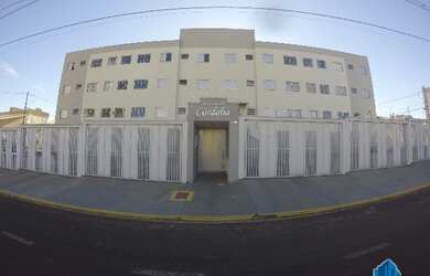 Imagem: A kitnet possui 2 Dormitórios, 1 Banheiro, 1 Vaga na garagem