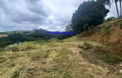 Imagem: O terreno possui 3.554m² de Área Privada, Imóvel novo e