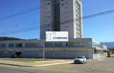 Imagem: O apartamento possui 3 Dormitórios, 1 Suíte, 1 Banheiro, 2