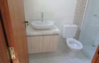 Imagem: A casa possui 3 Dormitórios, 1 Suíte, 2 Banheiros, 125m²