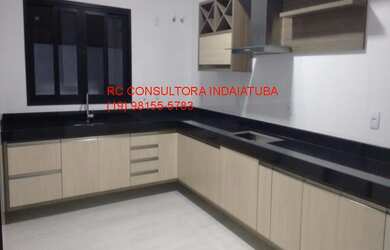 Imagem: O terreno possui 4 Dormitórios, 4 Suítes, 5 Banheiros, 4 Vagas