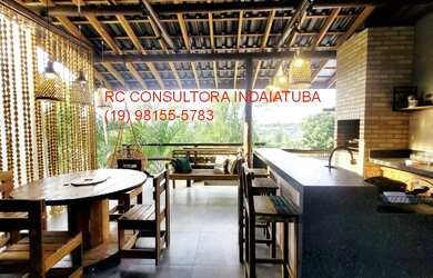 Imagem: A chácara possui 3 Dormitórios, 1 Suíte, 2 Banheiros, 4 Vagas