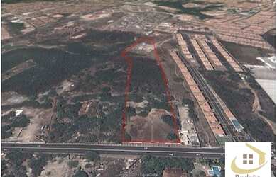 Imagem: O terreno possui 29.161m² de Área Privada e está localizado