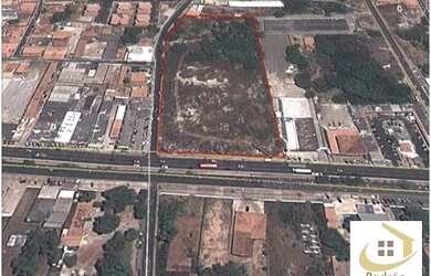 Imagem: O terreno possui 17.415m² de Área Privada e está localizado