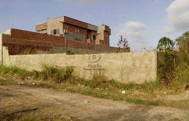 Imagem: O terreno possui 800m² de Área Privada e está localizado