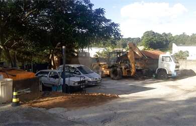 Imagem 3: 3 banheiro, 15 vagas na garagem, 896M² de Área Construída, 896M² de Área Total