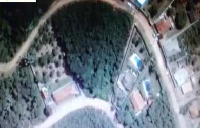 Imagem: O terreno possui 1.663m² de Área Privada e está localizado