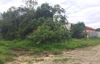 Imagem: O terreno possui 404m² de Área Privada e está localizado