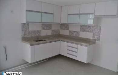 Imagem: O apartamento possui 3 Dormitórios, 1 Suíte, 2 Banheiros