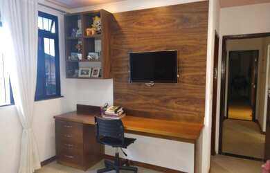 Imagem 14: 4 dormitórios, 1 suítes, 3 banheiro, 3 vagas na garagem