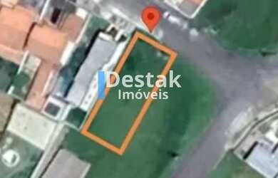 Imagem: O terreno possui 350m² de Área e está localizado em Village