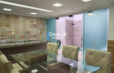 Imagem 12: 4 dormitórios, 1 suítes, 3 banheiro, 3 vagas na garagem, 220M² de Área...