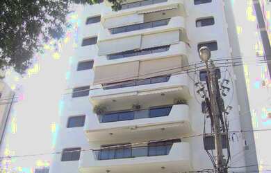 Imagem: O apartamento possui 3 Dormitórios, 3 Suítes, 4 Banheiros