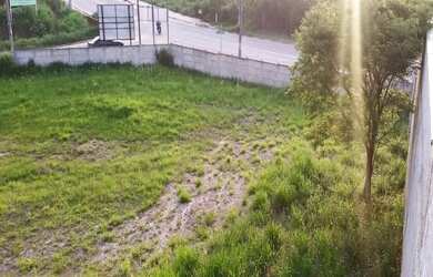 Imagem: O terreno possui 729m² de Área Privada e está localizado