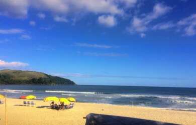 Imagem 2: Casa frente ao mar em Maresias à venda Lúcio Zahoul Imóveis