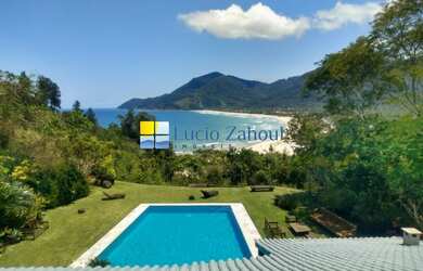 Imagem: A casa em condomínio possui 4 Dormitórios, 2 Suítes, 3 Banheiros