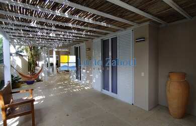 Imagem 3: Casa frente ao mar em condomínio à venda em Maresias Lúcio Zahoul Imóveis