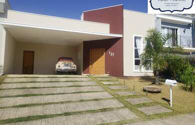 Imagem: A casa em condomínio possui 3 Dormitórios, 2 Suítes, 5 Banheiros