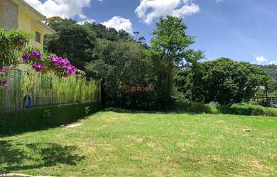 Imagem: O terreno possui 350m² de Área e está localizado em Vargem