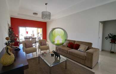 Imagem: A casa em condomínio possui 4 Dormitórios, 4 Suítes, 2 Banheiros