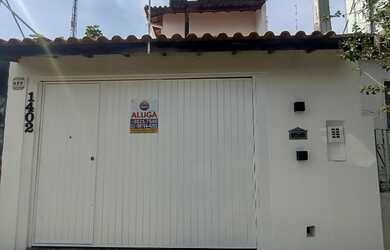 Imagem: A loja possui 2 Dormitórios, 1 Banheiro, 3 Vagas na garagem