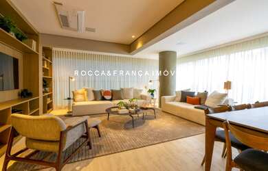 Imagem: O apartamento possui 3 Dormitórios, 3 Suítes, 5 Banheiros