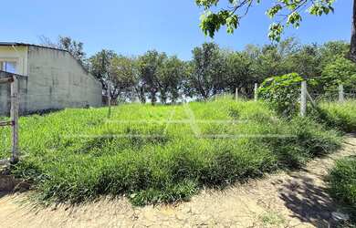 Imagem: O terreno possui 150m² de Área Privada e está localizado