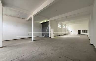 Imagem: BARRACAO COMERCIAL em BRAGANÇA PAULISTA - SP, SANTA LUZIA