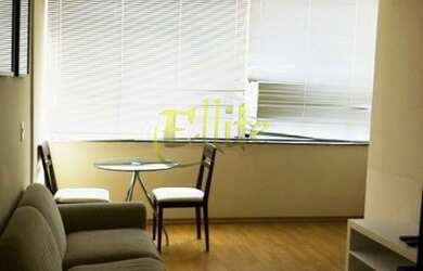 Imagem: O studio possui 1 Dormitório, 1 Banheiro, 1 Vaga na garagem