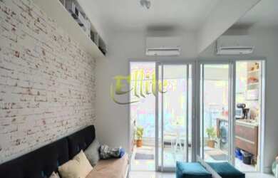 Imagem: O apartamento possui 1 Dormitório, 1 Banheiro, 1 Vaga na garagem