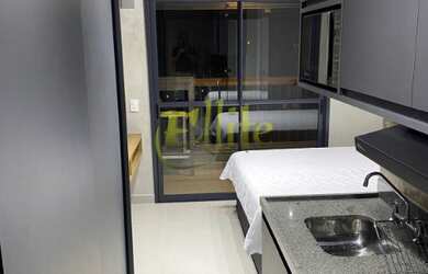 Imagem: O apartamento para alugar possui 1 Dormitório, 1 Banheiro