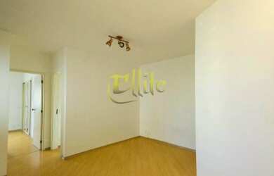 Imagem: O studio possui 2 Dormitórios, 1 Suíte, 2 Banheiros, 1 Vaga