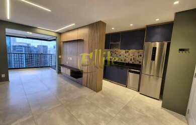 Imagem: O apartamento possui 2 Dormitórios, 1 Suíte, 2 Banheiros