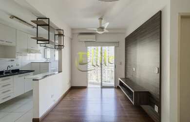 Imagem: O apartamento possui 2 Dormitórios, 1 Suíte, 2 Banheiros