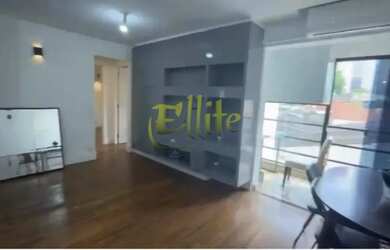 Imagem: O apartamento possui 2 Dormitórios, 1 Suíte, 2 Banheiros