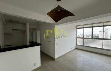 Imagem: O apartamento possui 2 Dormitórios, 2 Banheiros, 82m² de Área