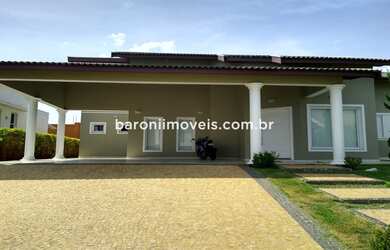 Imagem: A casa em condomínio possui 3 Dormitórios, 1 Suíte, 5 Banheiros