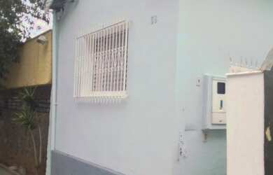 Imagem: A casa possui 3 Dormitórios, 2 Banheiros, 125m² de Área e