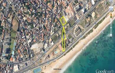 Imagem: O terreno possui 3.440m² de Área Privada e está localizado