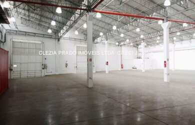 Imagem: O depósito possui 10 Banheiros, 10 Vagas na garagem, 4.714m²